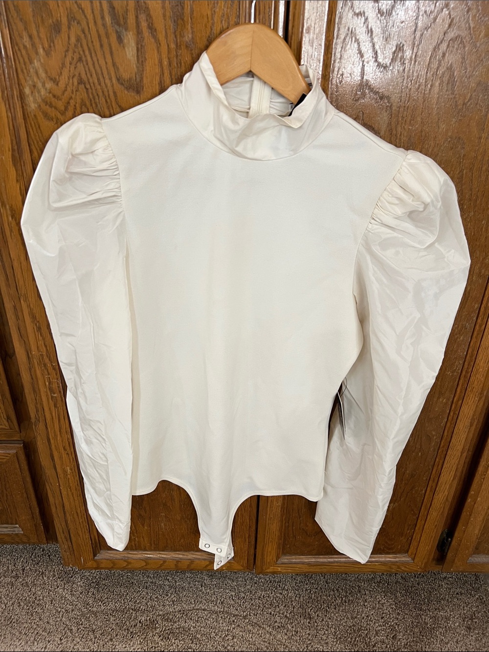 Express Cream Puff-Sleeve Mock Neck Bodysuit